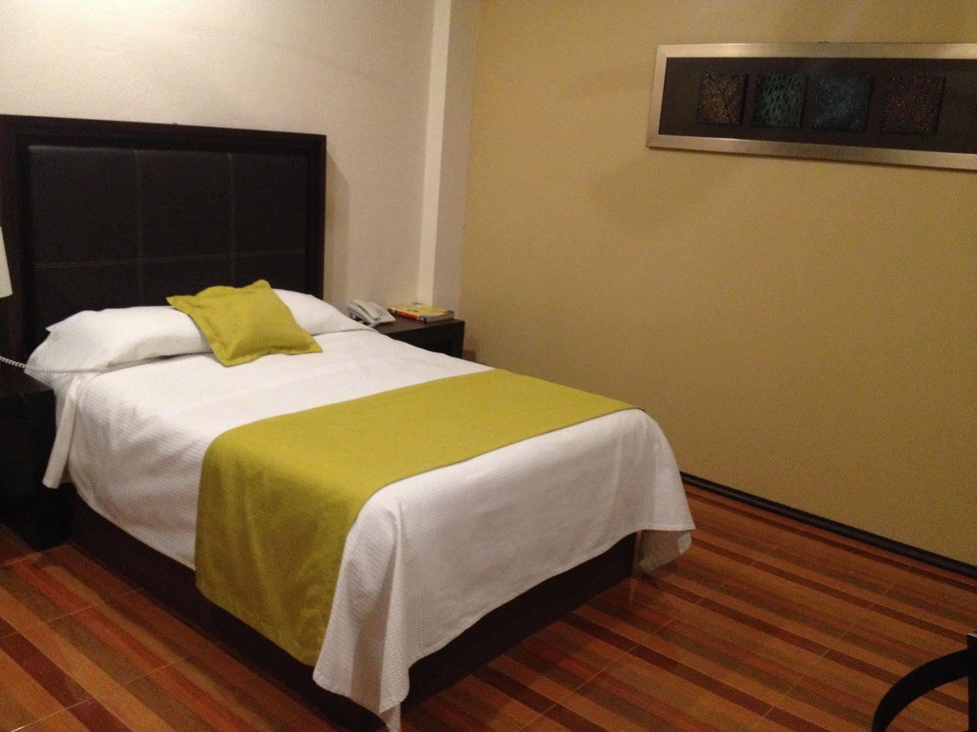 Hotel Majova Inn خالابا المظهر الخارجي الصورة