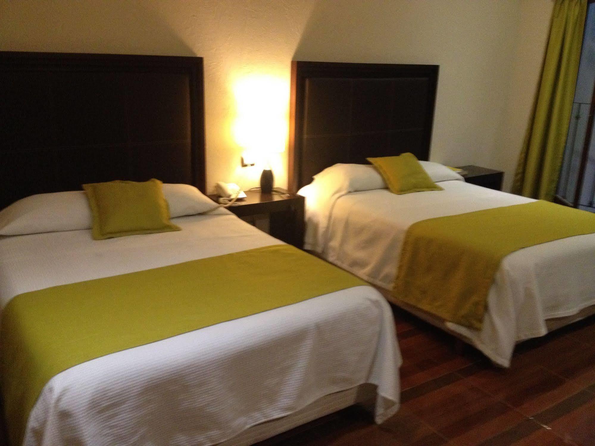 Hotel Majova Inn خالابا المظهر الخارجي الصورة