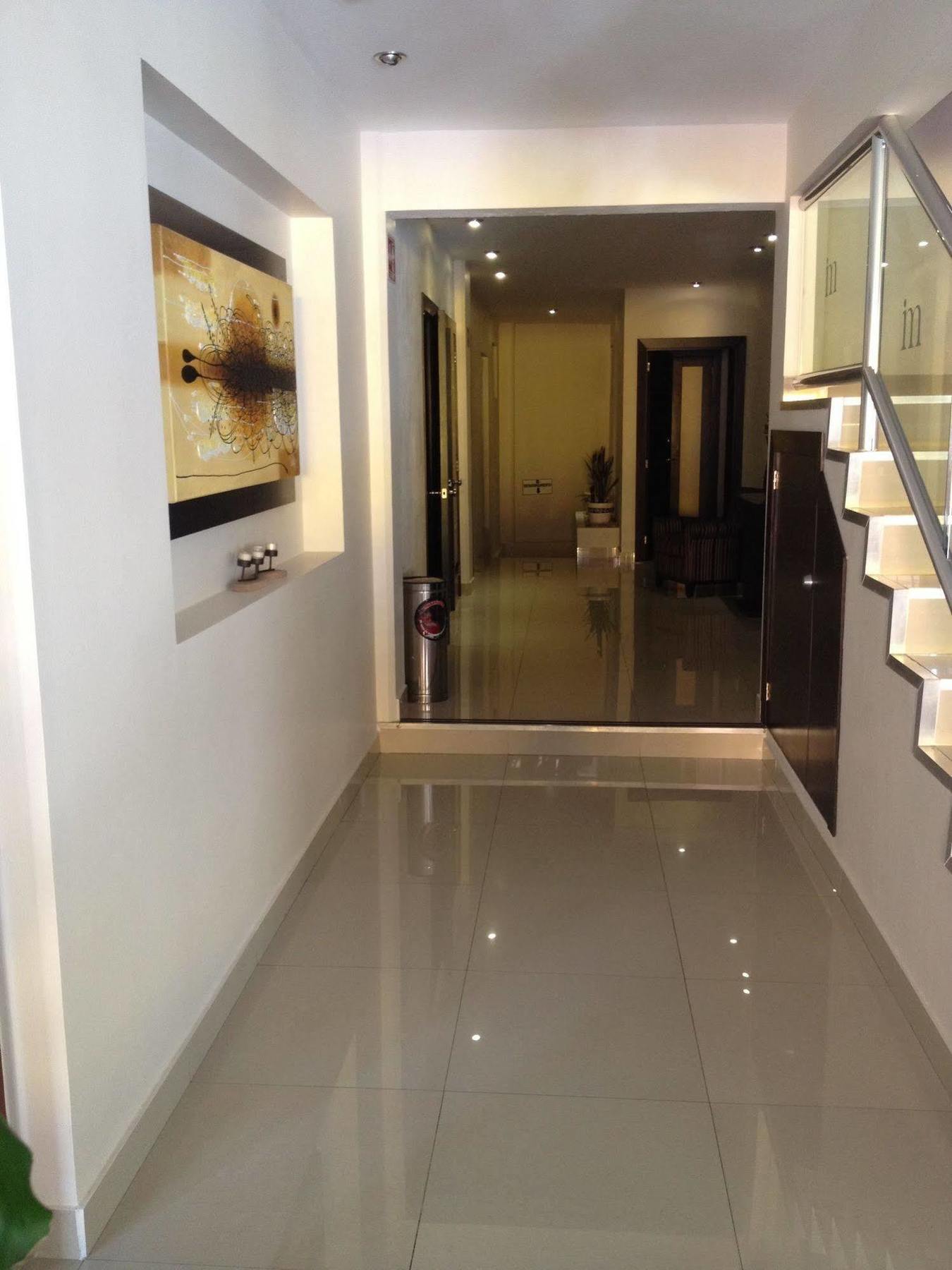 Hotel Majova Inn خالابا المظهر الخارجي الصورة